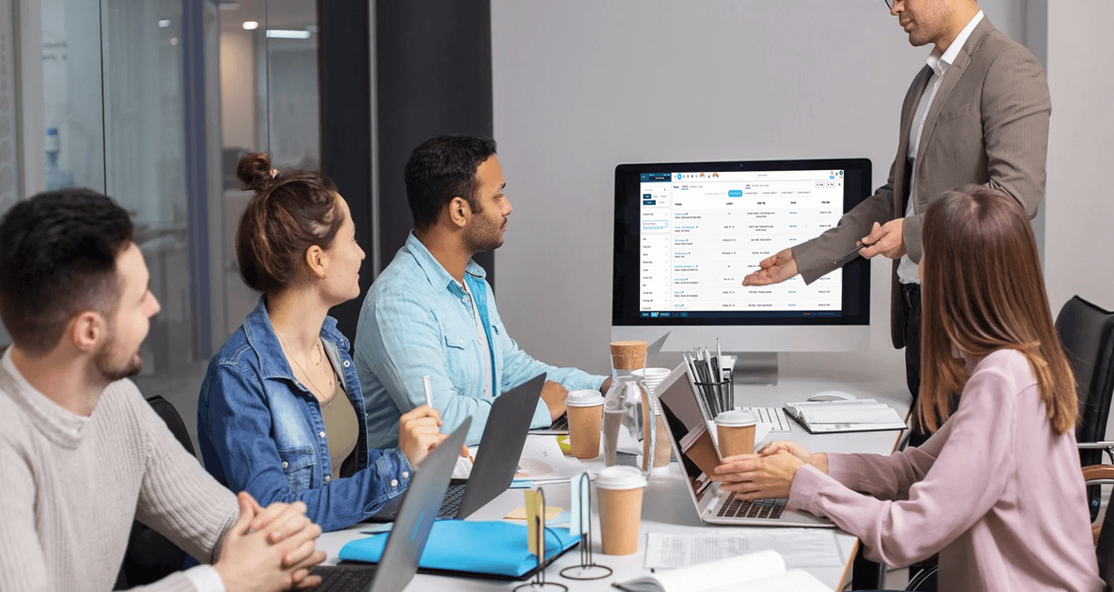 #1 B2B Leads Database for sales lead generation.